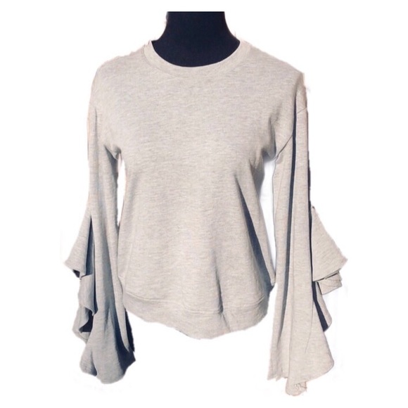 WHO WHAT WEAR | Ruffle Cuff Sweatshirt - Picture 2 of 3